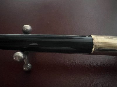 🔴 PARKER penna stilografica 61 nera pennino ORO freccia incisa scrive vintage