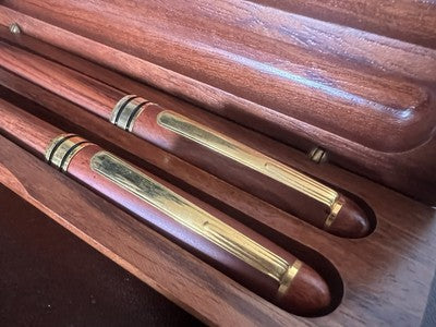 🔴 Penna sfera stilografica LEGNO pennino Iridium 6 scrivono astuccio vintage