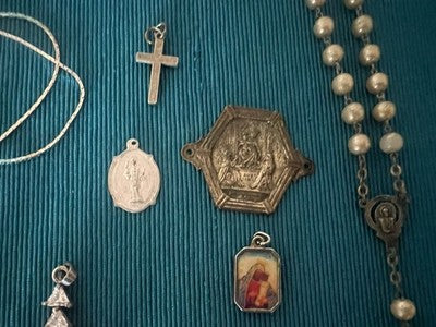 🔴 Collane vintage bigiotteria croci e rosari vintage anni ’70/’90 N.4