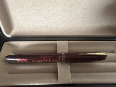 Astura Pen Fountain Pen 82 Celluloid Button Switch Bottom Marking Vintage '50 