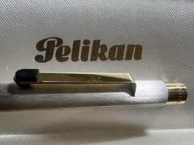 🔴 PELIKAN penna sfera Stratos cromata satinata pulsante a scatto vintage