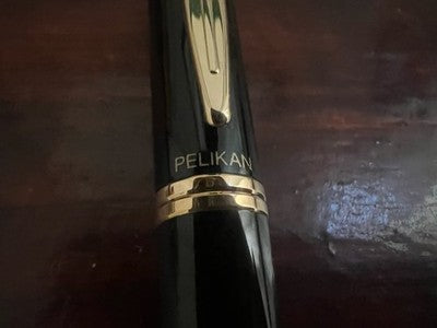 Pelikan Stift Füllfederhalter P381 Schwarz Feder Gold 14 KT F Vintage NOS