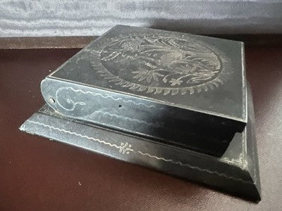 🔴 Portacipria vintage metallo inciso India coloniale motivi floreali primi ‘900