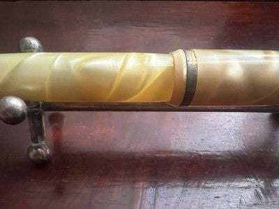 Globus Stylo-Plume Stylo à Plume Celluloid Nacre A Piston Écrit Vintage