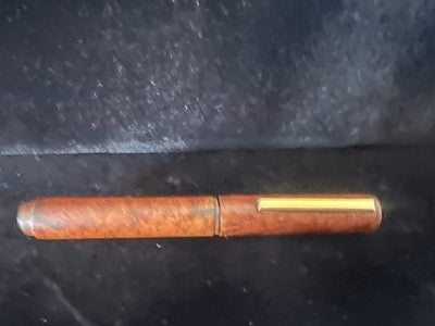 🔴 Penna stilografica LEGNO ornito pennino M placcato oro cappuccio a scatto