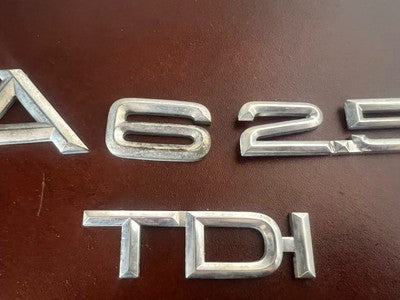 🔴 AUDI A6 3.5 TDI stemmi auto emblemi fregi targhette ORIGINALI