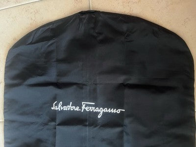 🔴 SALVATORE FERRAGAMO porta abito copri abito uomo tessuto nero con astuccio