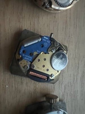 🔴 Movimenti e quadranti orologi Tissot Lorenz Monvis ricambi vintage 8PZ