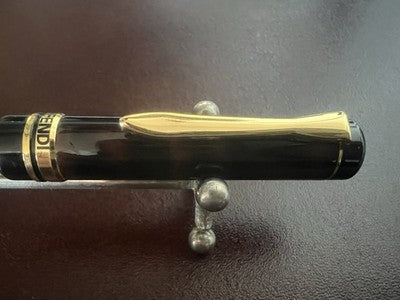 🔴 FENDI penna stilografica lacca doppio colore finiture dorate pennino M