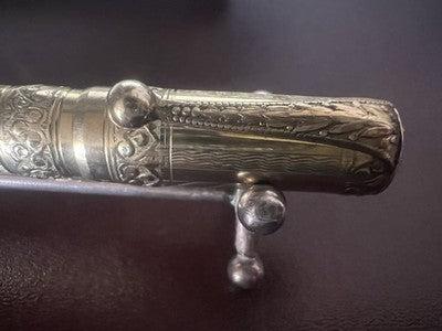 🔴 INVICTA retractable fountain pen chiseled gold plated 14k nib vintage