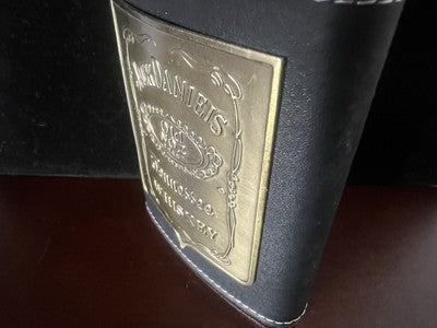 JACK DANIEL'S Flasque Acier 8 OZ Enduite Cuir Avec Plaque Métal