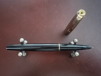 🔴 PARKER penna stilografica 61 nera pennino ORO freccia incisa scrive vintage