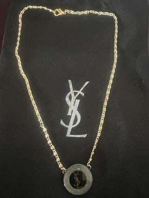 🔴 Collana YVES SAINT LAURENT ciondolo logo YSL metallo dorato vintage