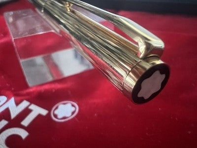 Stylo Montblanc Noblesse Avec Nib En OR 14 kt Et Étui