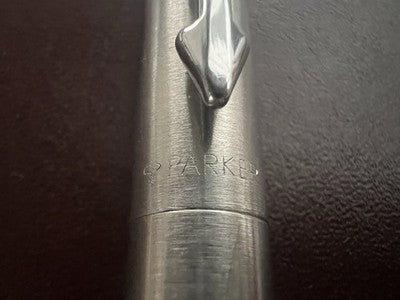 🔴 PARKER penna stilografica Vector cromata satinata pennino M cartuccia scrive