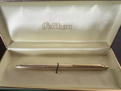 🔴 PELIKAN penna sfera LAMINATA ORO pulsante a scatto nuova vintage