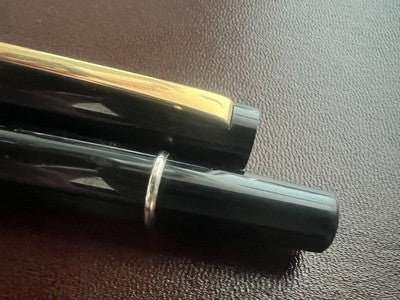 Grand-Mère Stylo-Plume Stylo à Plume Studio C Corps Et Capuche Parties D Pièce