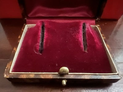 🔴 Matranga Liberty 1940 antique jewelry box, earring case, case