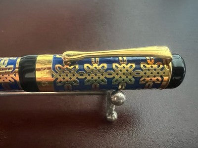 VATIKANISCHE MUSEEN Füllfederhalter Lack Reliefdekoration Limitierte Auflage 