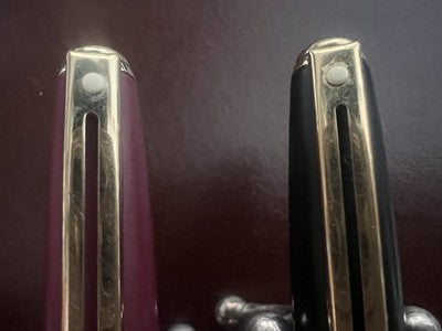 Sheaffer’S Stifte Kugel Roller Bordeaux Und Schwarz Lack Set Vintage Im Feld