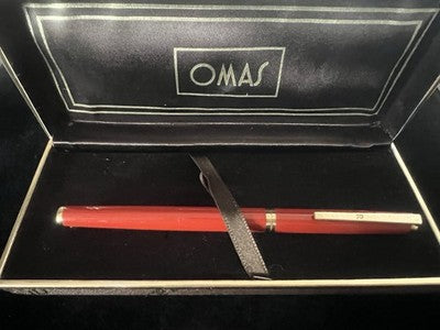 Grand-Mère Stylo-Plume Stylo à Plume Renaissance Laque Corail Or 14 KT M