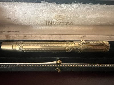 🔴 INVICTA retractable fountain pen chiseled gold plated 14k nib vintage