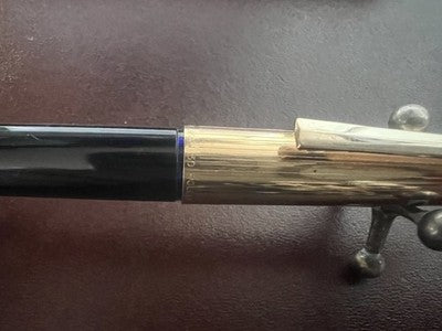 Pelikan 30 Pen Fountain Pen Black Hooded Laminated Gold Pen Gold 14k F 