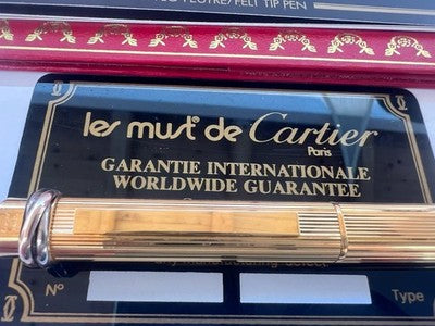 Cartier Stylo-Plume à Bille Les Must de Cartier Plaqué Or Godronné Paris NOS