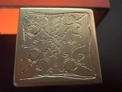 Hermes Porte- Parfum 24 Faubourg Plaqué Or Édition Limité Emirats Arabes