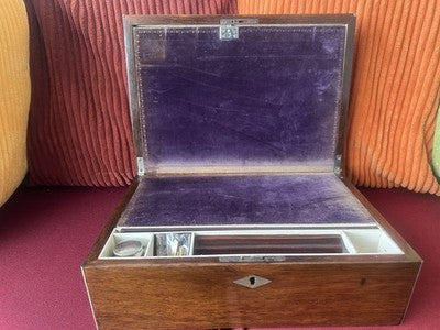Bureau Secrétaire Voyage Géorgien Noyer Baquet Royaume Uni Original Début '800