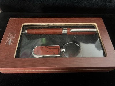 🔴 NIJI Kugelschreiber aus Kirschholz mit Schlüsselanhänger-Etui, Vintage, NOS 