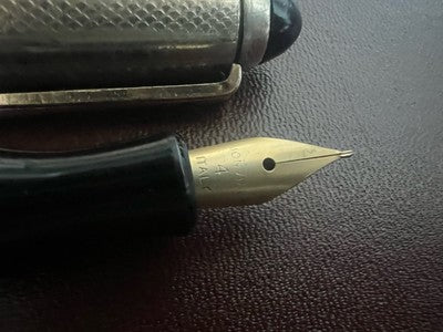 🔴 ERO penna stilografica nera a pistone pennino F scrive vintage