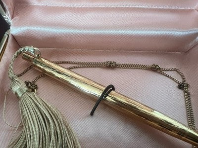 Lalex Pen Female Plated Gold Chisels Vintage Bow Series Refill Pencil Case