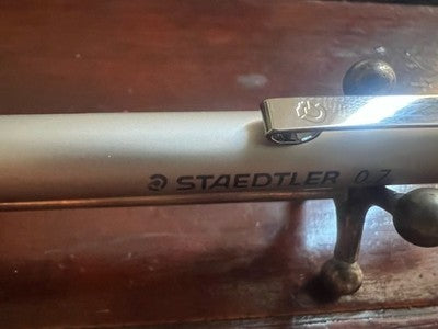 🔴 STAEDTLER matita meccanica 925 25-07 con gomma e mina 0.7 nuova NOS