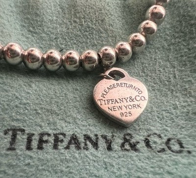 TIFFANY &amp; CO. Pulsera De Pearls De Plata 925 Charm Corazón Esmaltado Vintage 