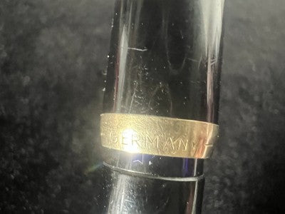 Pelikan Stift Füllfederhalter Schwarz Patrone Zierleisten Hautzange Gold F
