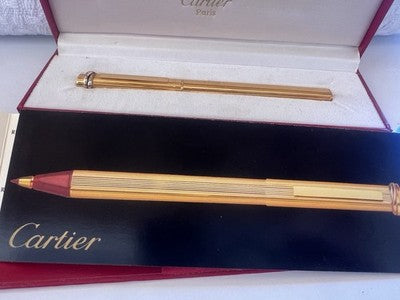 Cartier Stylo-Plume à Bille Les Must de Cartier Plaqué Or Godronné Paris NOS