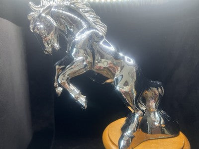 Ford Mustang Mascotte Voiture Métal Cheval Galop Badge Trophée Vintage H 27