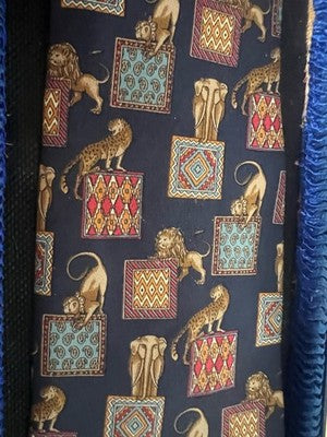 🔴 SALVATORE FERRAGAMO cravatta seta blu animali leoni ghepardi elefanti vintage