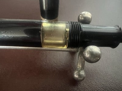 Linz Füllfederhalter, schwarzer Kolbenfüller, vergoldete 14-Karat-Kolbenmarkierung, Vintage 