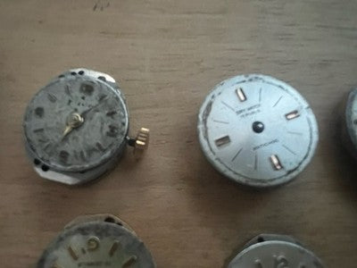 🔴 Meccanismi e quadranti orologi da polso donna vintage ricambi movimenti 10PZ