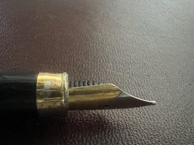 🔴 MASERATI penna stilografica lacca nera profili dorati F cartucce Pelikan