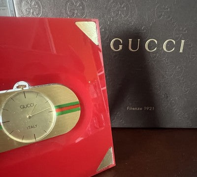 🔴 Seltene, rote GUCCI Tischuhr mit Quarzwerk, funktionsfähig, Vintage 