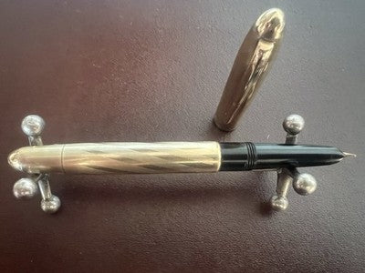 Snomar Pen Fountain Pen Foil Gold 18K Power Button Bottom F Marking Vintage