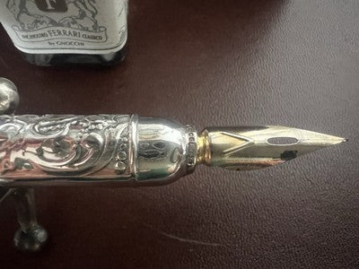Rotes Ferrari-Füllfederhalter-Schreibset aus silbernem 925er Sterlingsilber mit Tinten 