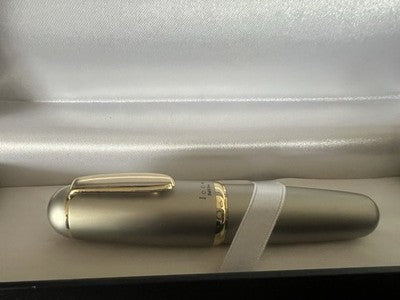 TOMBOW Stylo Zoom BF848 Court Fat Roll Refill Roller Écrit Rare