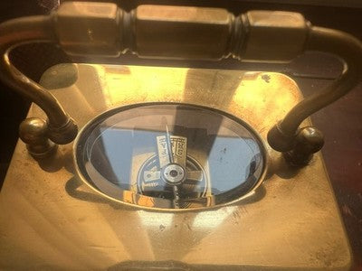 🔴 Antike französische Reiseuhr mit Handaufzug, Capuchin, 19. Jahrhundert