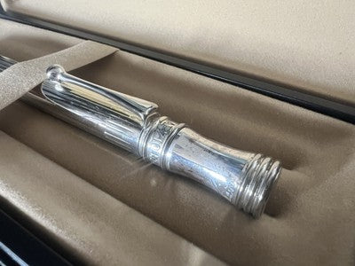 Campo Marzio Stylo-Plume Sphère Chrome Et Laque Noire Plaqué Argent Écrit