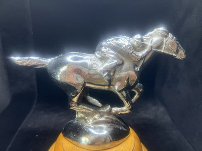 🔴 Mascot auto CAVALLO RAMPANTE trofeo equestre vintage