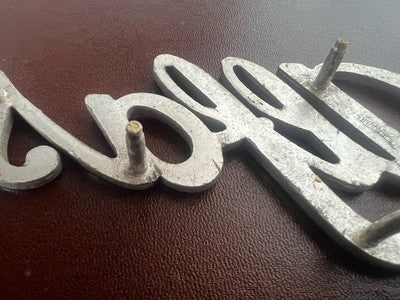 ALFASUD Écusson Auto Emblème Inscription Logo Plaque Métal ORIGINALE B